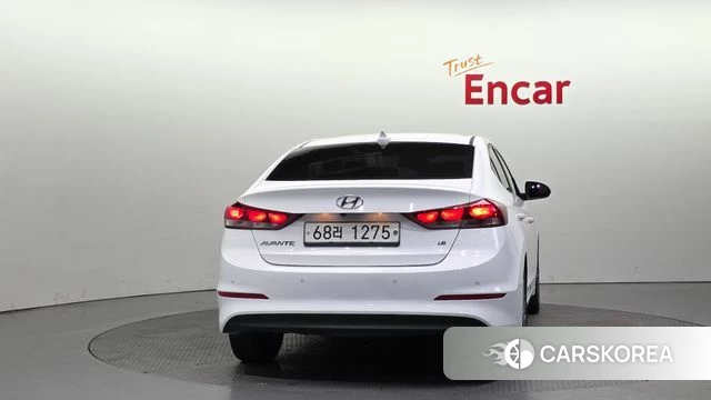 Hyundai Avante AD id 3820934 из Кореи 14