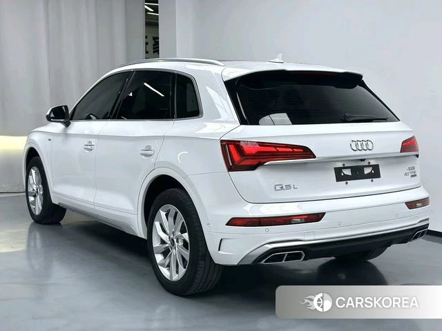Audi Q5L 2023 Белый из Китая, фото 6