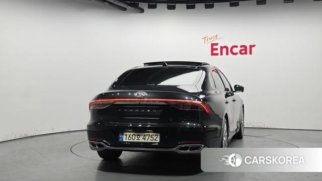 Hyundai The New Grandeur IG id 3800466 из Кореи 14