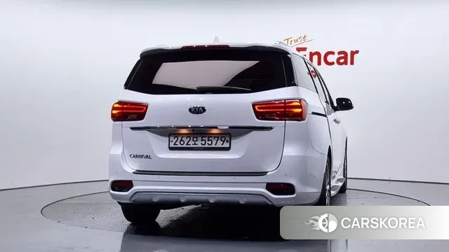 Kia The New Carnival id 3000152 из Кореи 14