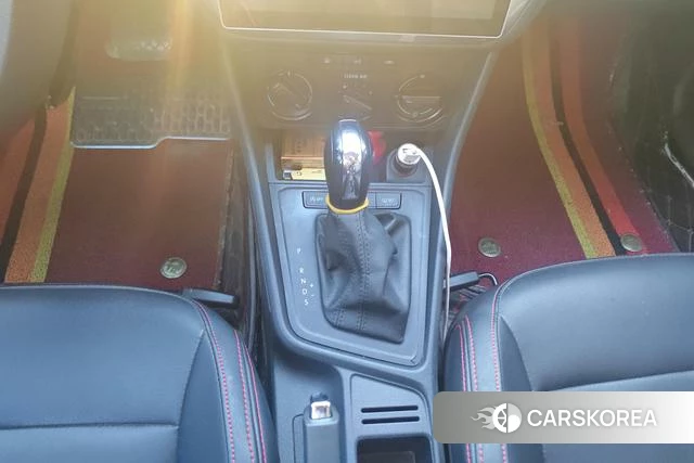 Volkswagen Lavida id 3781419 из Китая 11