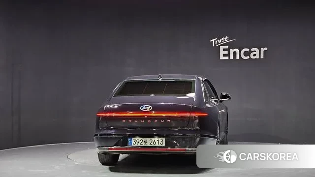 Hyundai Grandeur (GN7) id 3394420 из Кореи 14