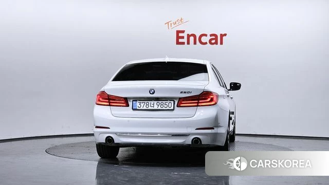 BMW 5 Series (G30) id 3899781 из Кореи 14