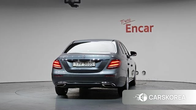 Mercedes-Benz E-Class W213 id 3894175 из Кореи 15