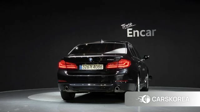 BMW 5 Series (G30) id 4689016 из Кореи 31