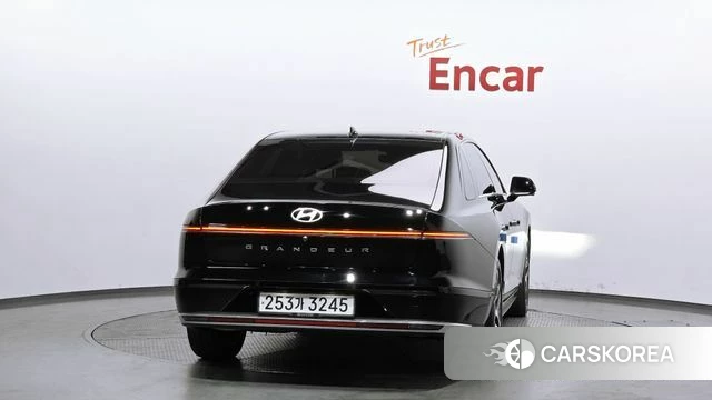 Hyundai Grandeur (GN7) id 3793742 из Кореи 14