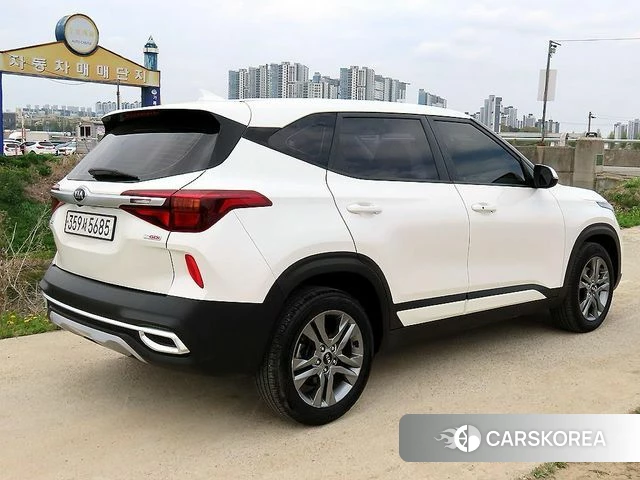 Kia Seltos id 4416613 из Кореи 14
