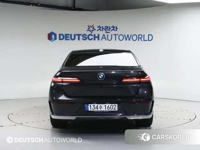 BMW 7 Series (G70) id 3026825 из Кореи 14