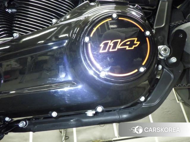 Engine photo