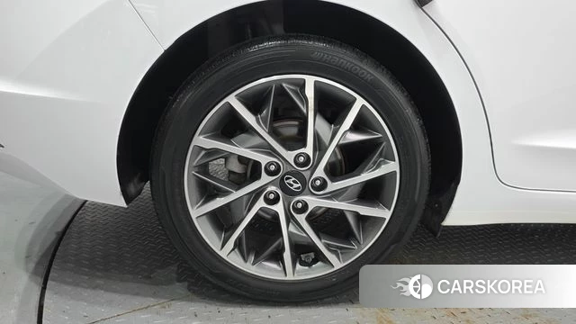 Hyundai The New Avante AD id 4551557 из Кореи 23