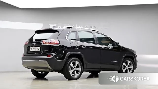 Jeep Cherokee (KL) id 3335380 из Кореи 13