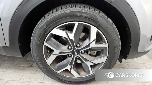 Kia Sportage The Bold id 3626913 из Кореи 14