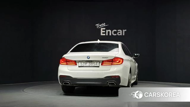 BMW 5 Series (G30) id 4477588 из Кореи 25
