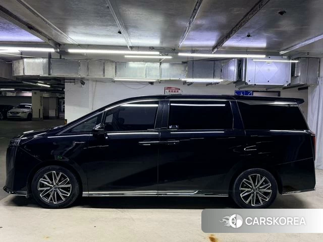 GAC Trumpchi Trumpchi M8 2024 Черный из Китая, фото 4