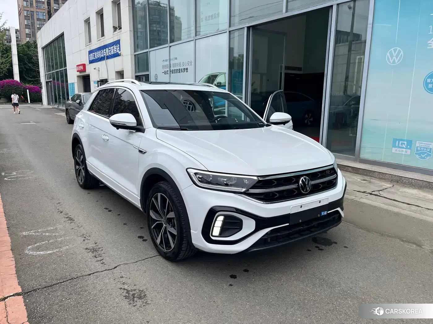 Volkswagen T-Roc 2024 Белый из Китая, фото 4