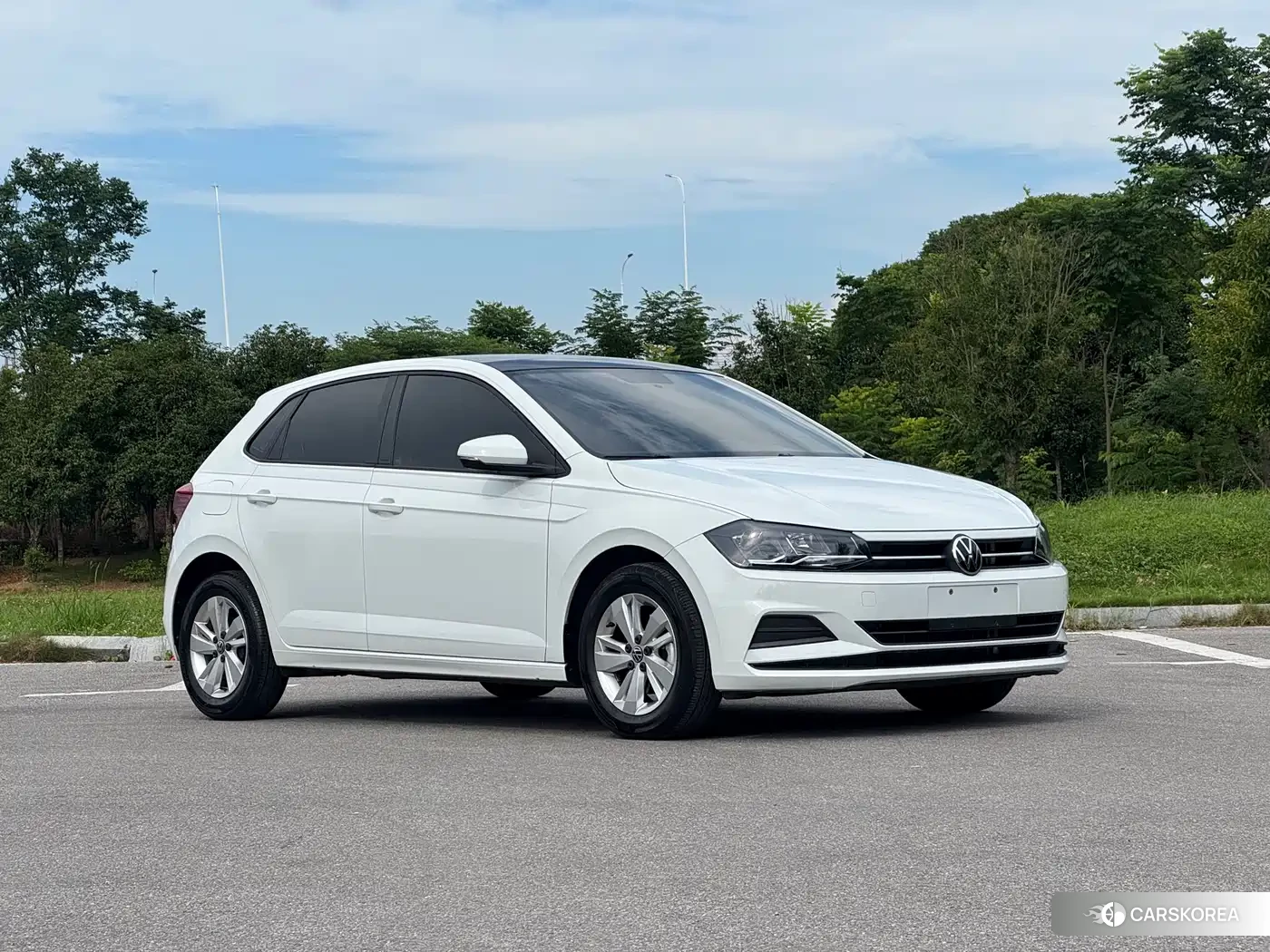 Volkswagen Polo id 4576853 из Китая 15