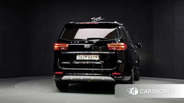 Kia The New Carnival id 4672774 из Кореи 14