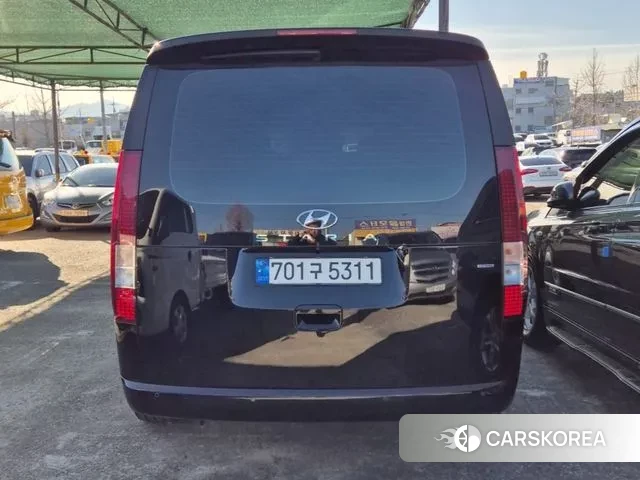 Hyundai Staria id 3634330 из Кореи 14