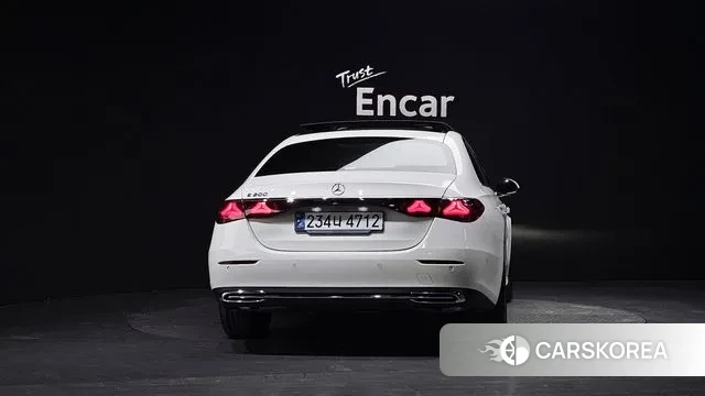 Mercedes-Benz E-Class W214 id 3523191 из Кореи 14