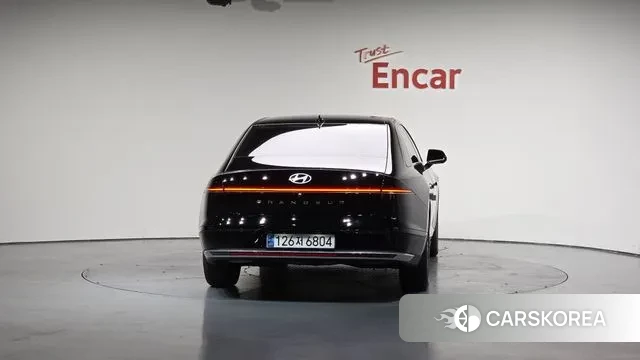 Hyundai Grandeur (GN7) id 3431470 из Кореи 14