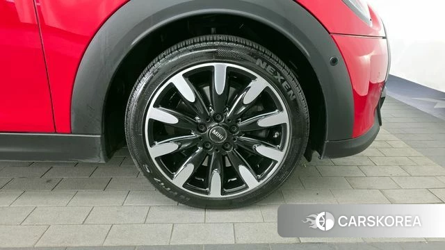 Mini Cooper S id 3851710 из Кореи 14
