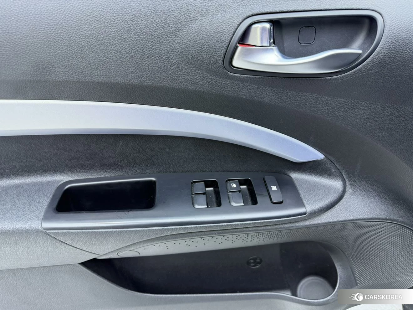 Kia Yi Ran id 4420400 из Китая 17