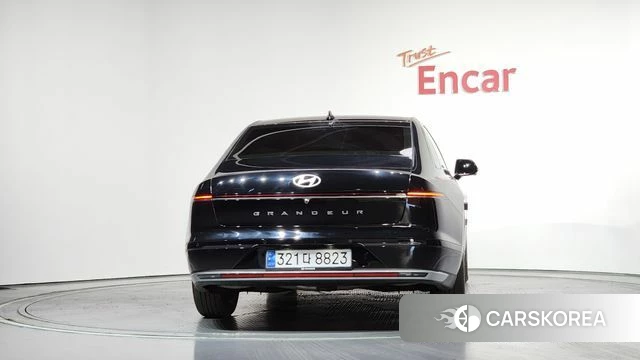 Hyundai Grandeur (GN7) id 4292726 из Кореи 14