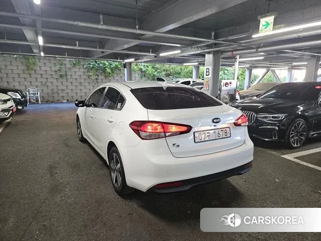 Kia The New K3 id 3399259 из Кореи 14