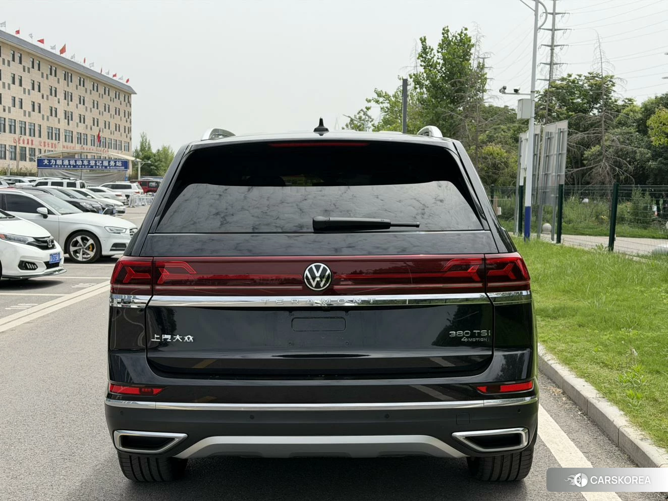 Volkswagen Tourang id 4405870 из Китая 7