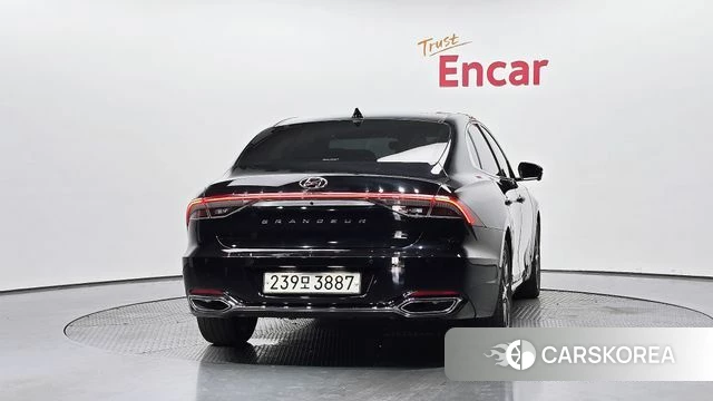 Hyundai The New Grandeur IG id 4409018 из Кореи 14