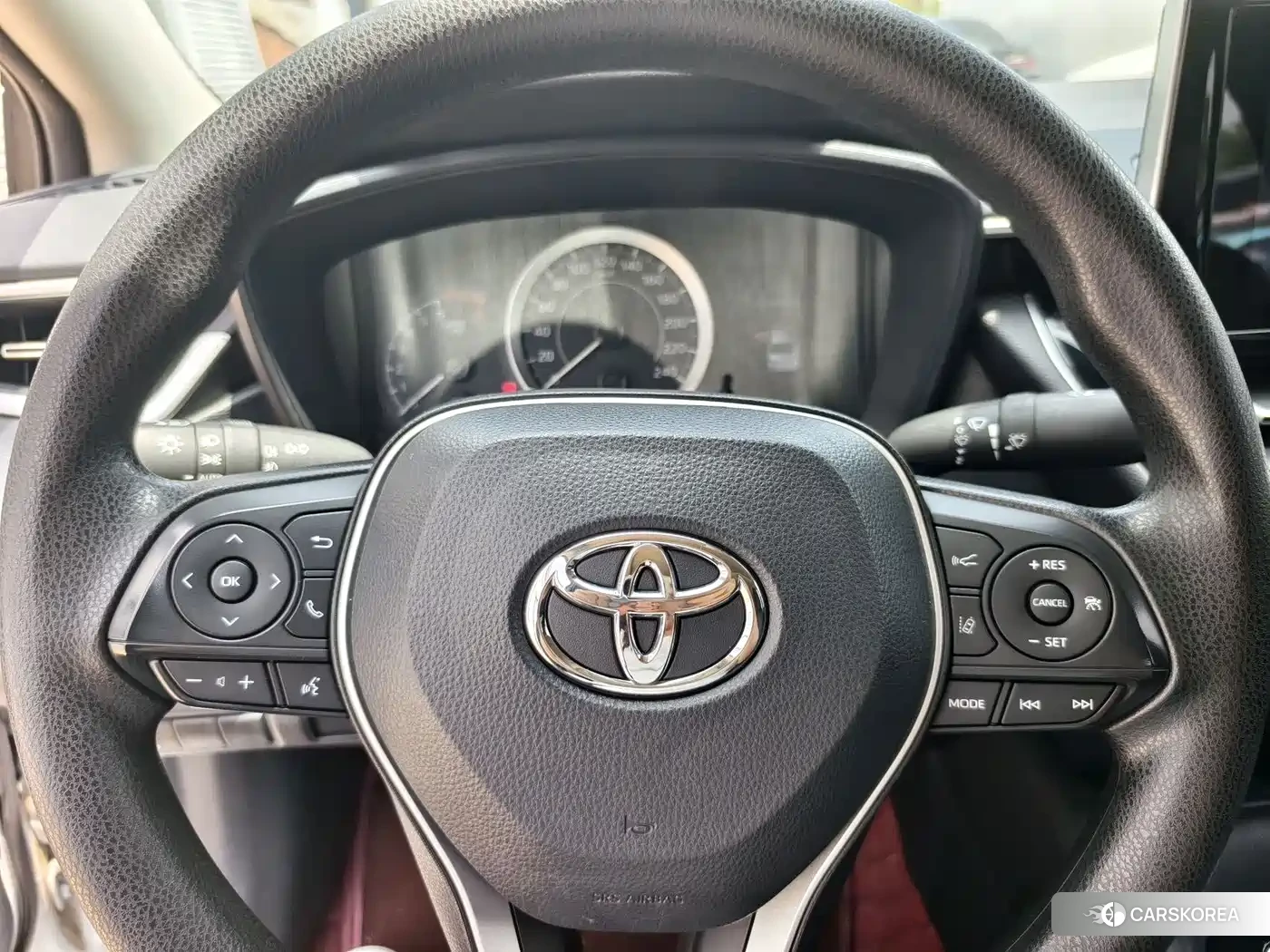 Toyota Corolla id 4653796 из Китая 16