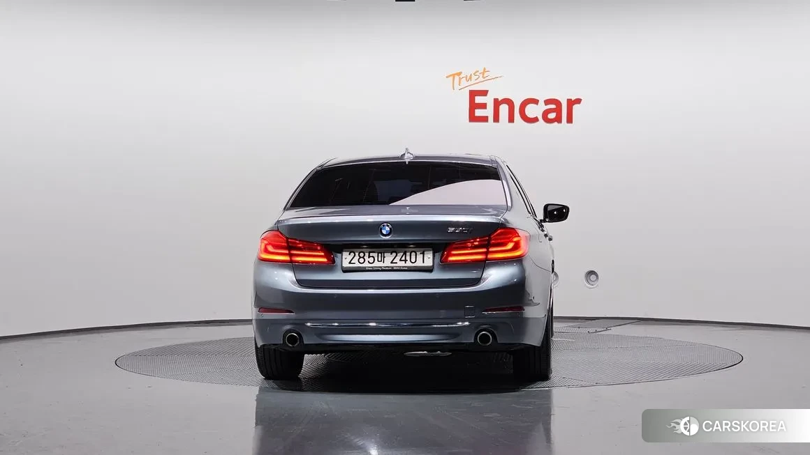 BMW 5 Series (G30) id 2148012 из Кореи 14