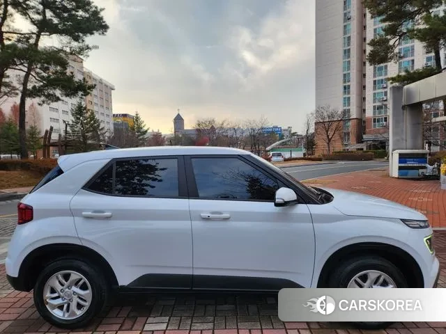 Hyundai Venue id 3499606 из Кореи 11