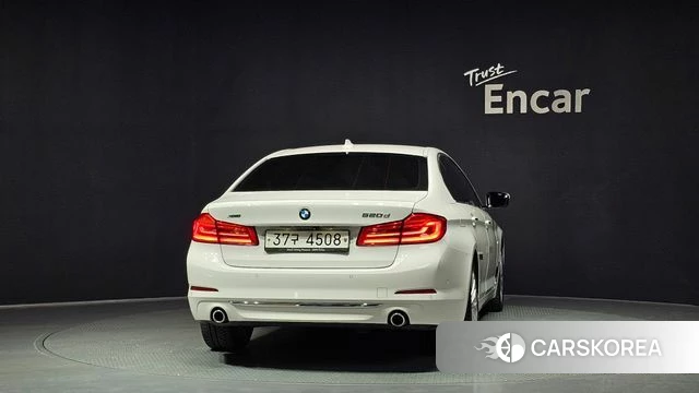 BMW 5 Series (G30) id 4390363 из Кореи 26