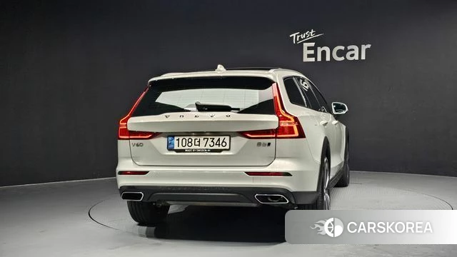 Volvo V60 Cross-Country 2nd Generation id 3892768 из Кореи 14