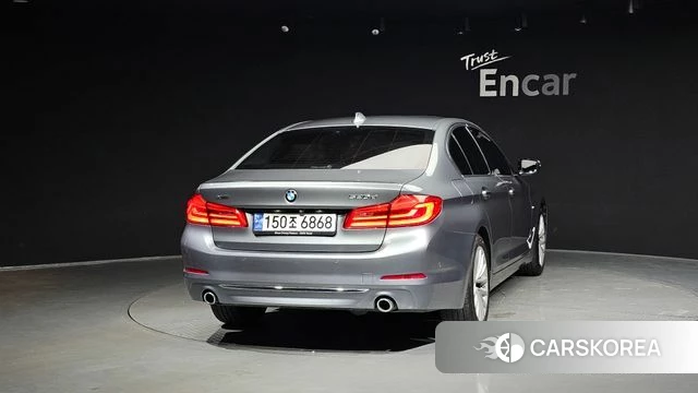 BMW 5 Series (G30) id 4390519 из Кореи 14