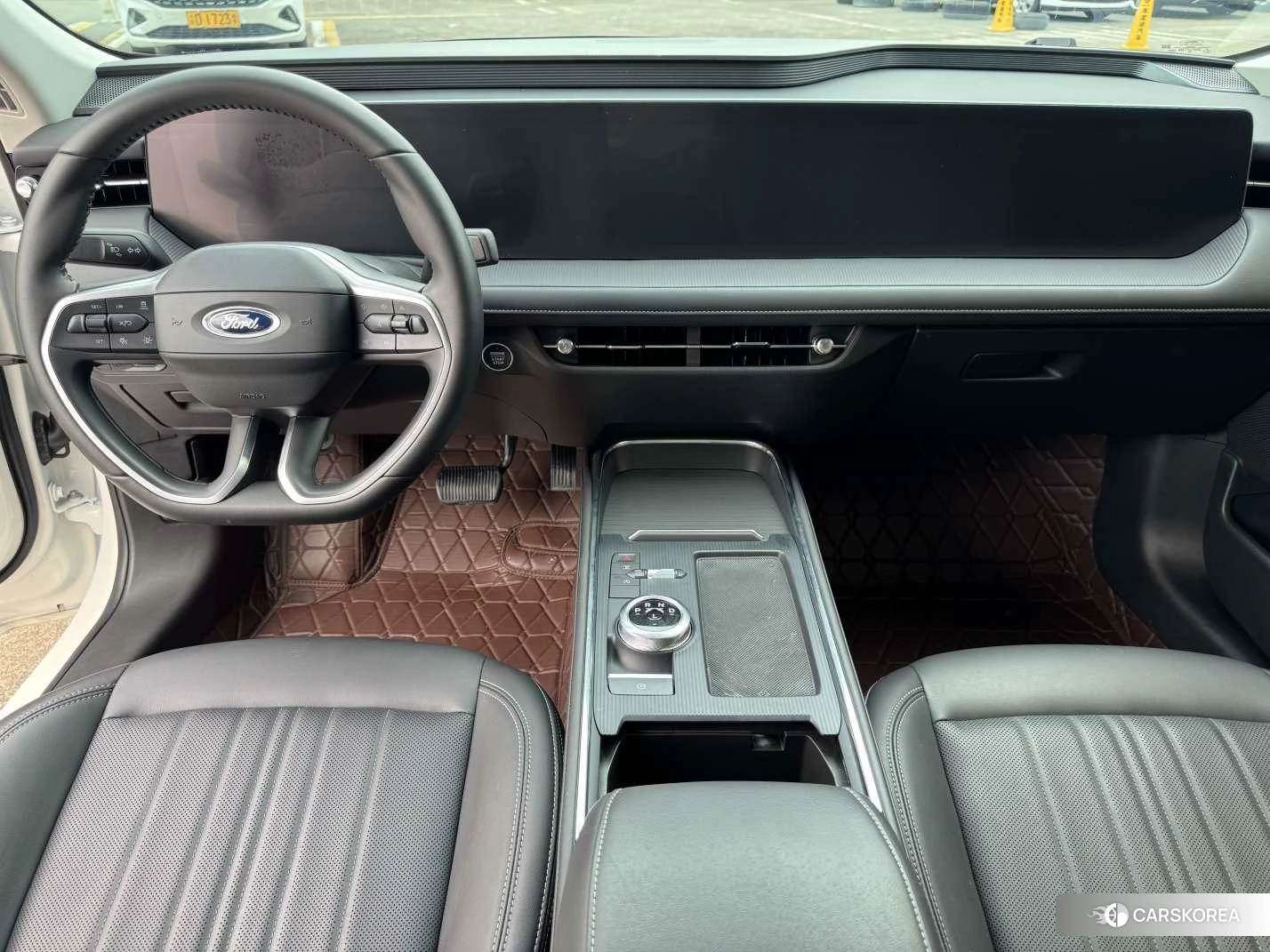 Ford Mondeo 2024 Белый из Китая, фото 4