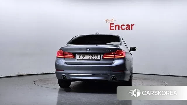 BMW 5 Series (G30) id 2981971 из Кореи 14