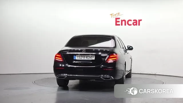 Mercedes-Benz E-Class W213 id 3573391 из Кореи 14