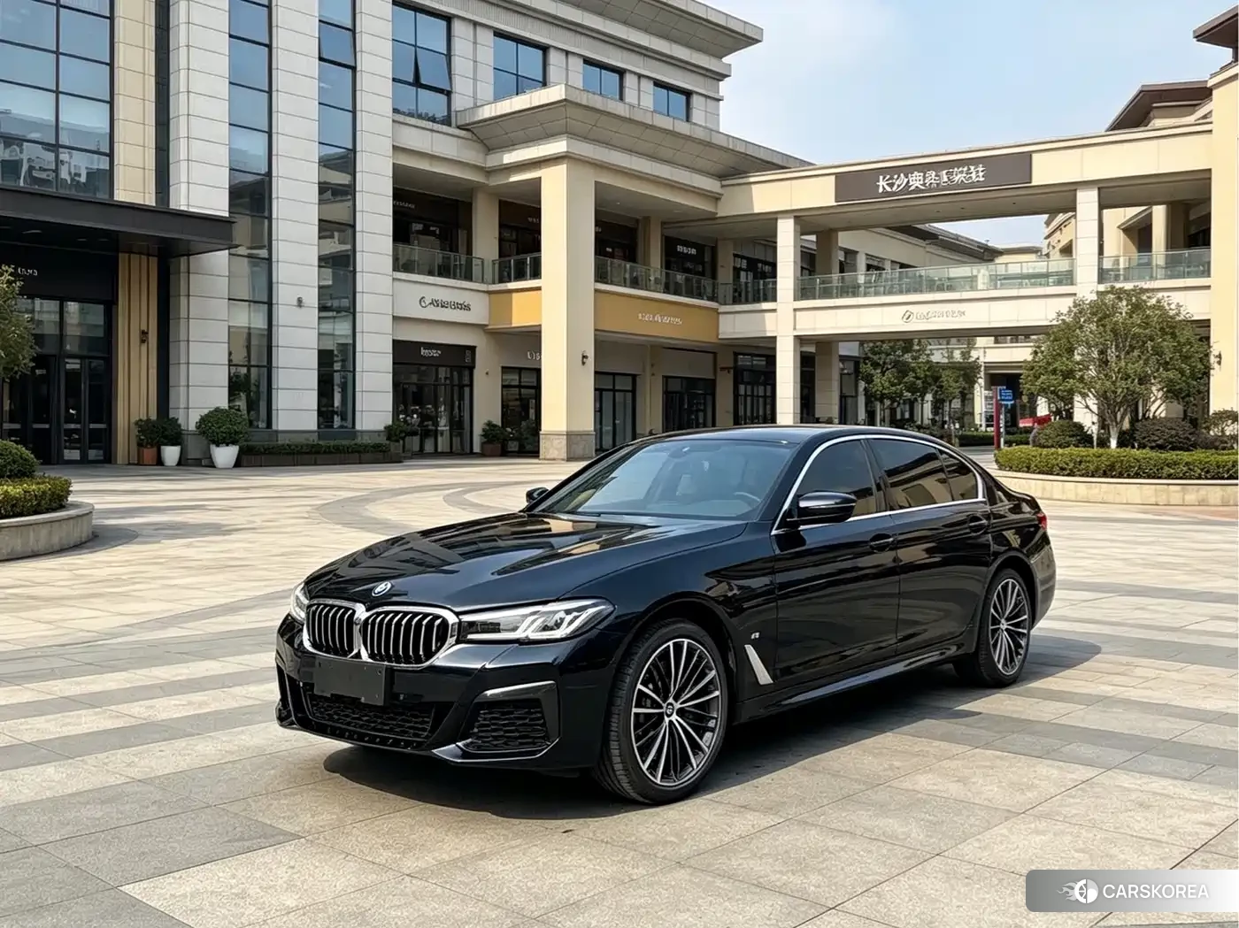 BMW 5 series 2021 Черный из Китая, фото 4