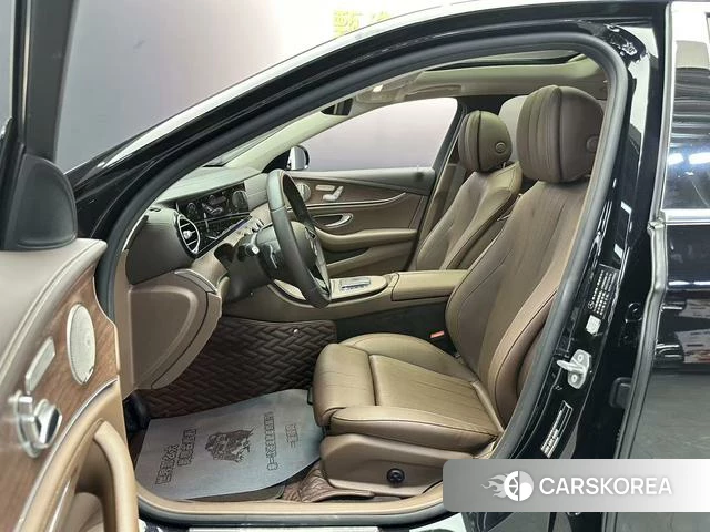 Mercedes-Benz E-class id 4301493 из Китая 10