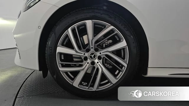 Mercedes-Benz E-Class W214 id 4194208 из Кореи 29