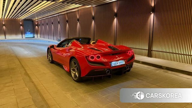 Ferrari F8 Spider id 4330963 из Кореи 14