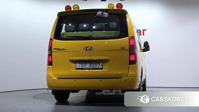 Hyundai The New Grand Starex id 3955835 из Кореи 14
