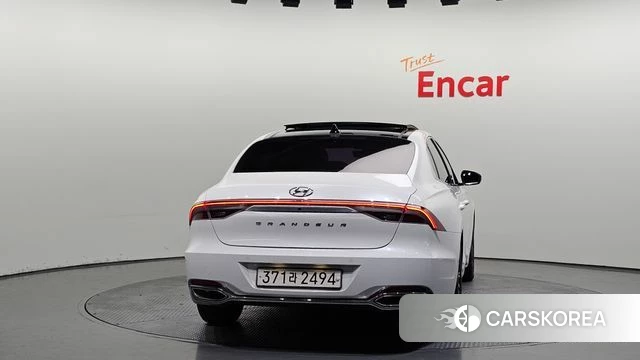 Hyundai The New Grandeur IG id 4293723 из Кореи 24