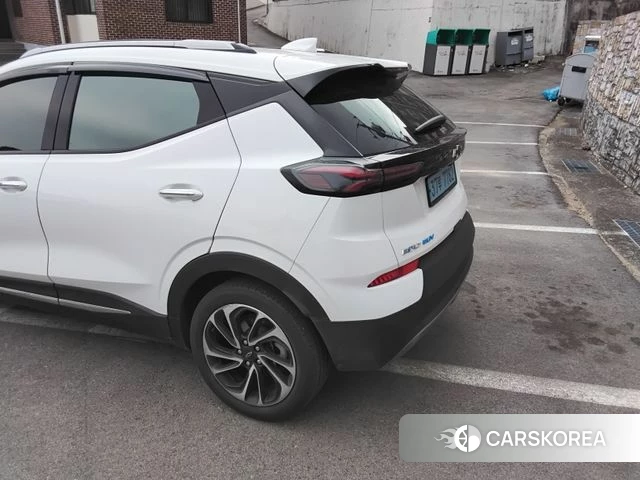 Chevrolet (GM Daewoo) Bolt EUV 2022 Белый из Кореи, фото 4