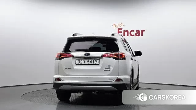 Toyota RAV4 id 3000513 из Кореи 14