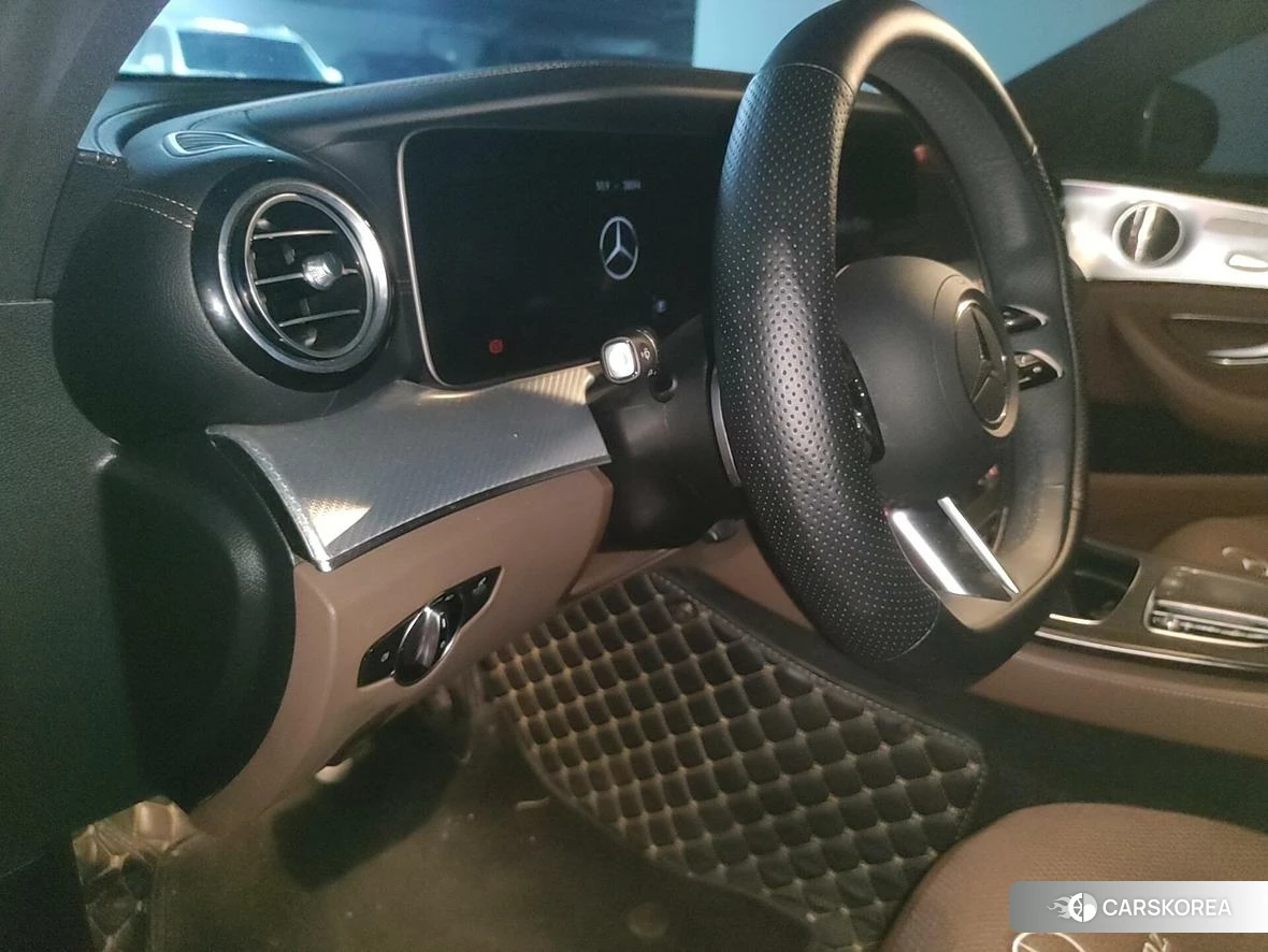 Mercedes-Benz E-class id 4462006 из Китая 15