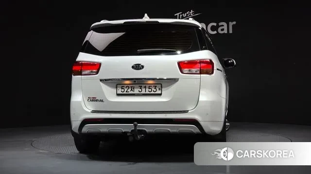 Kia All New Carnival id 3714161 из Кореи 14