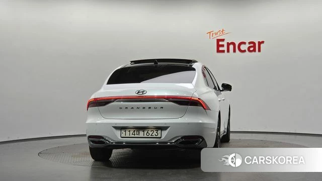 Hyundai The New Grandeur IG Hybrid id 4740505 из Кореи 28